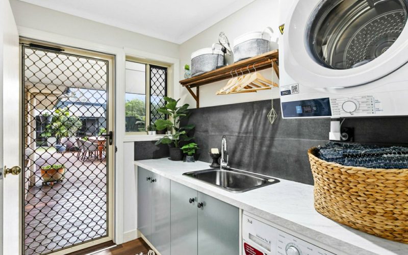 8 Barlow Street South, Maryborough West QLD 4650
