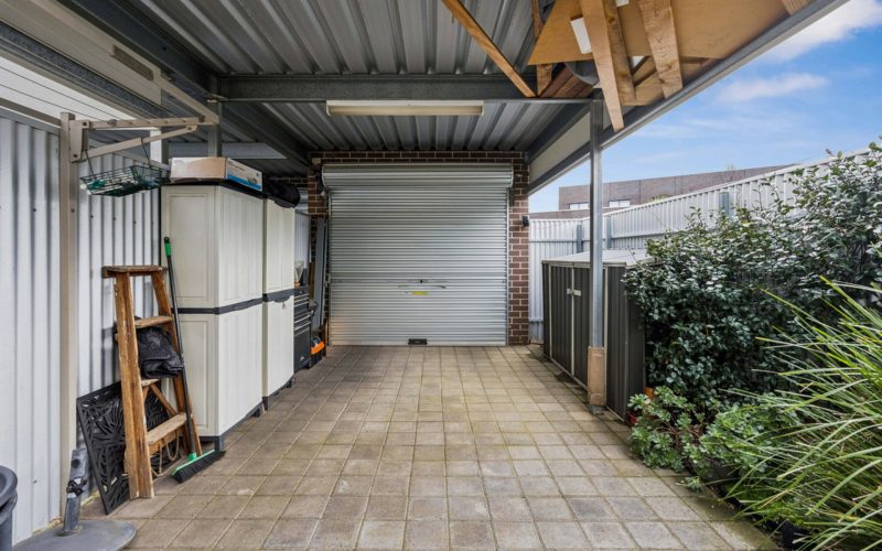 15 Spurs Avenue, Brompton