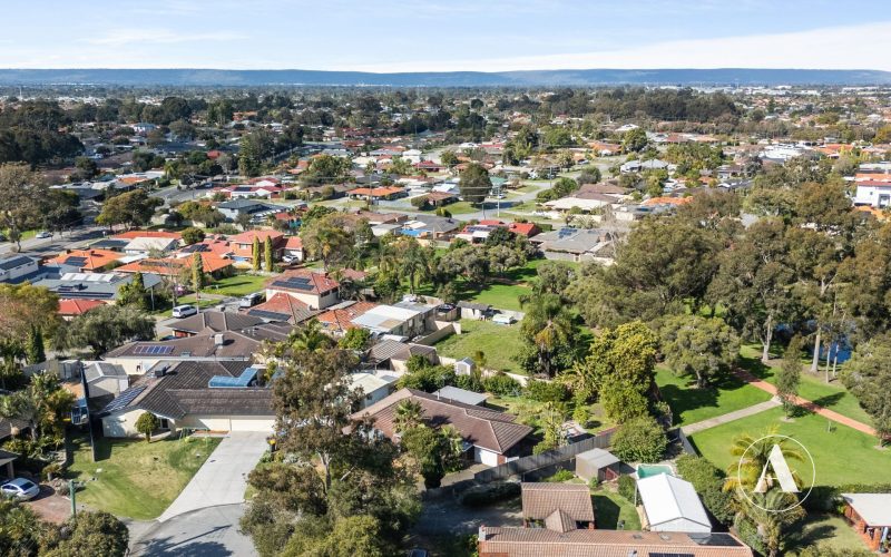 15 Errina Place, Willetton WA 6155