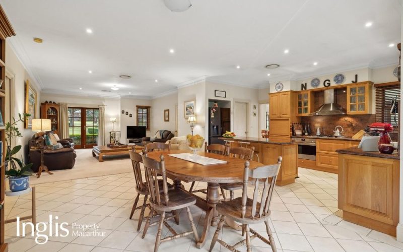 LUXURY LIVING AT ITS FINEST