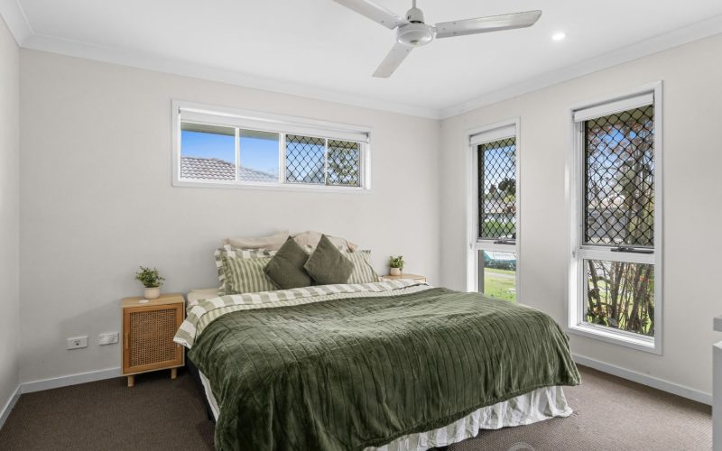 Spacious Four-Bedroom Home with Open-Plan Living and Flat Backyard