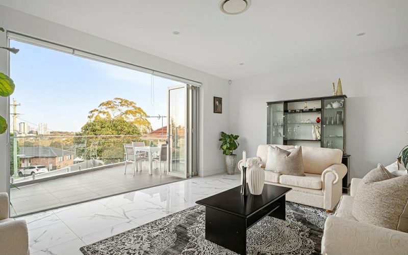 14 Mount Street, Constitution Hill NSW 2145