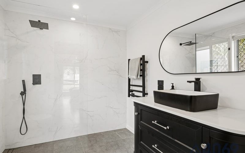 2 Casuarina Close