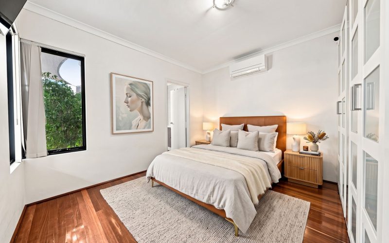 73A Redcliffe Avenue