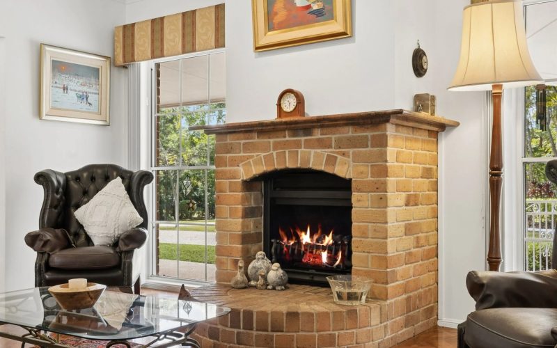 1 Arnan Court Samford Valley QLD