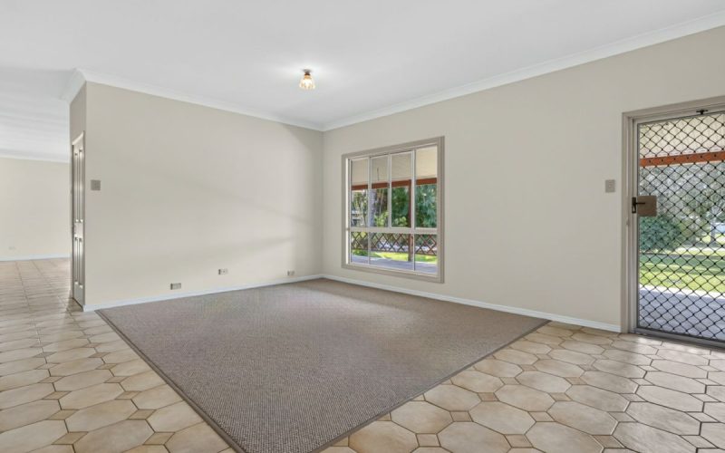 16 Hewson Road, Tinana QLD 4650