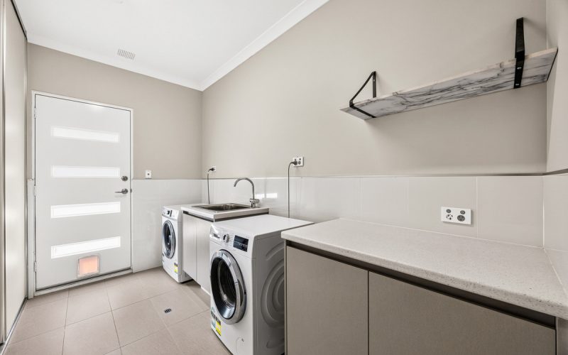 2 Gaze Grove,