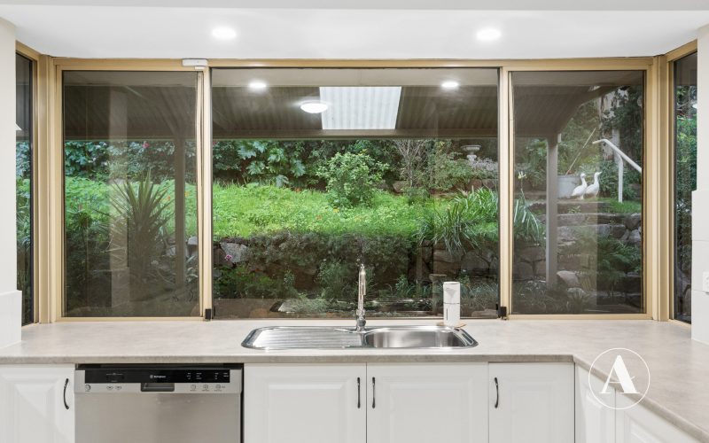 36 Ophelia Grove, Mount Nasura WA 6112