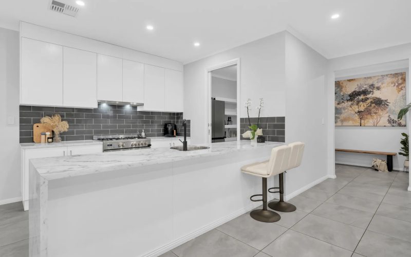 1 Highview  Drive, Hillbank