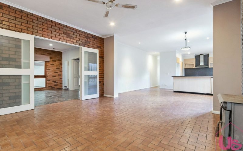 12 Glenview Crescent, Frankston