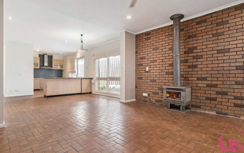 12 Glenview Crescent, Frankston