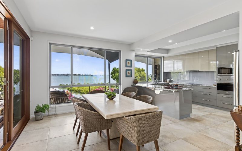 9 White Street, Victoria Point QLD 4165