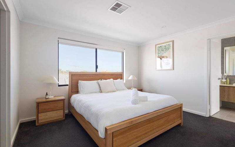 10A Hicks Way, Hillarys
