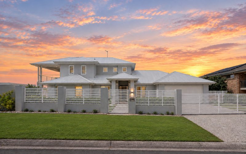 15 Brampton Close Redland Bay QLD 4165