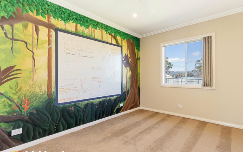 8F Charles Street, Moonbi