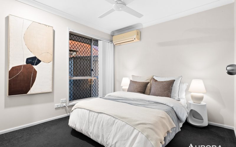 17/10 Lawrence Close, Robertson QLD 4109