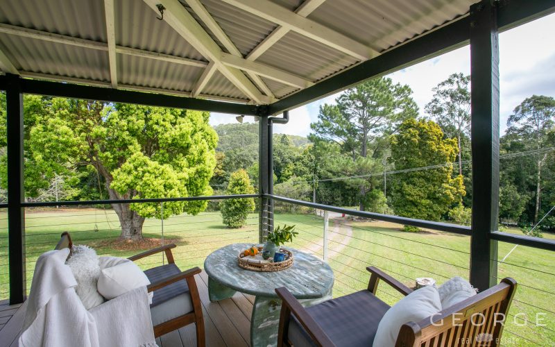 Country Life: Charm, Useable Acreage, Infrastructure & Flexibility!