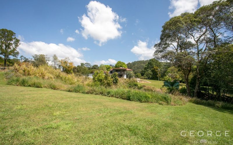 Country Life: Charm, Useable Acreage, Infrastructure & Flexibility!