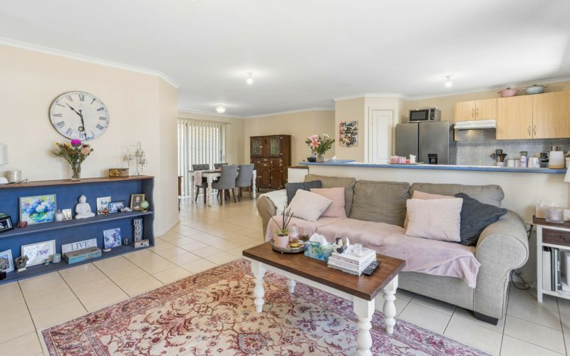 17 Stringbark Avenue, Craigmore