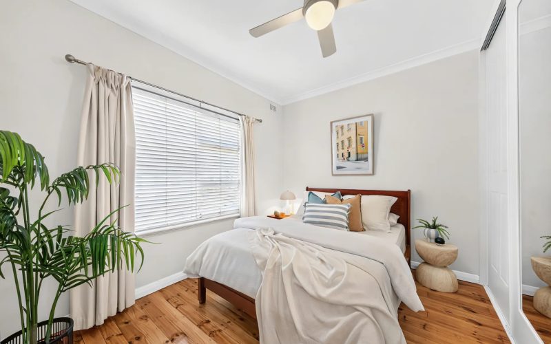 8/9 Pine Avenue, Glenelg North