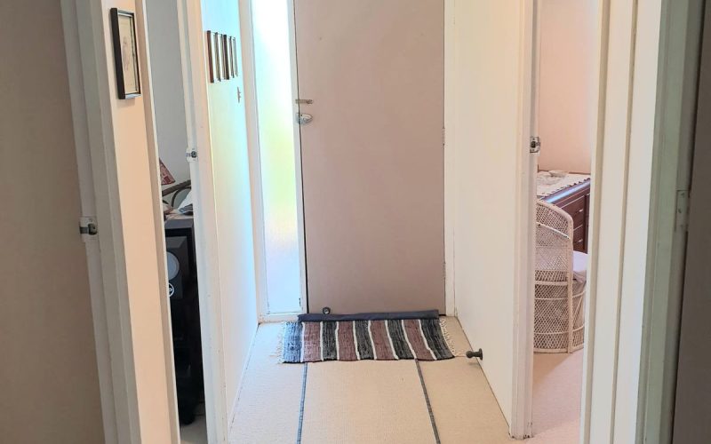 Enchanting 2 Bedroom Cabin on 3 Acres with Rolling Pastures