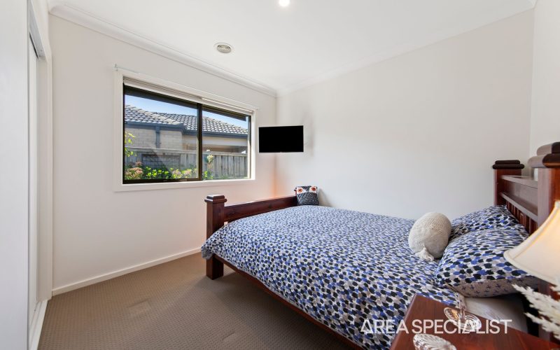 12 Eman Terrace, Hastings VIC 3915