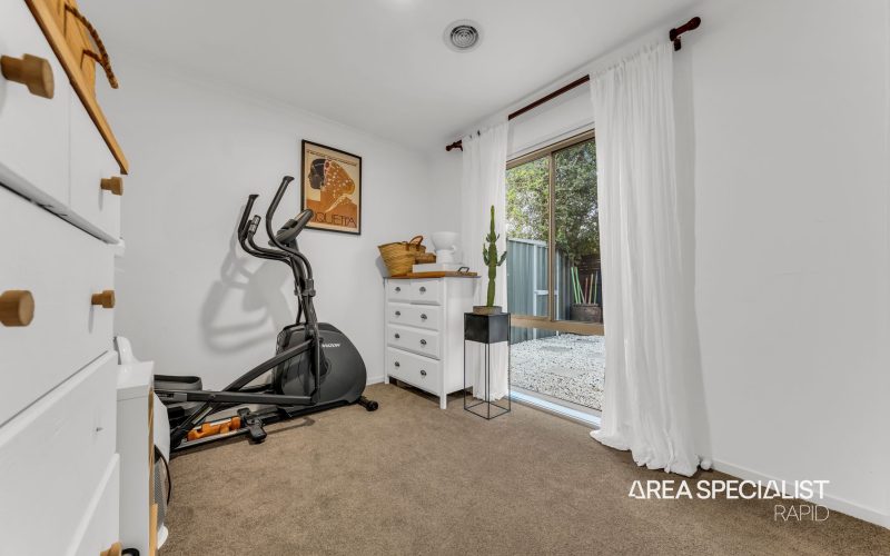 16 Bateman Grove, Hampton Park VIC 3976