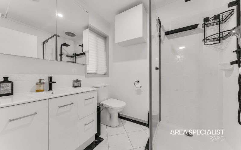 16 Bateman Grove, Hampton Park VIC 3976