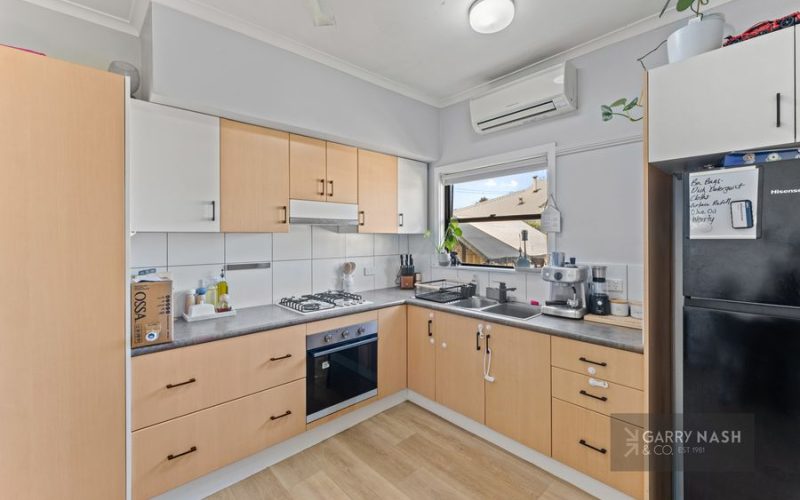 2 Thomson Street