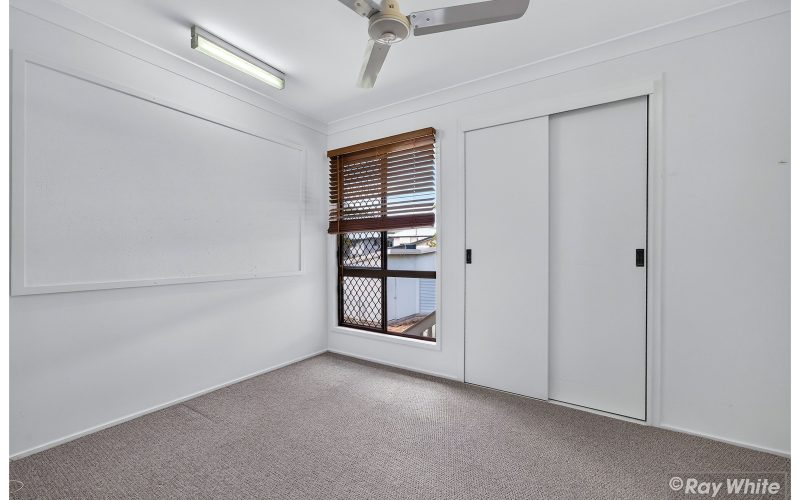 Room for Everyone and Everything in This Frenchville Family Home