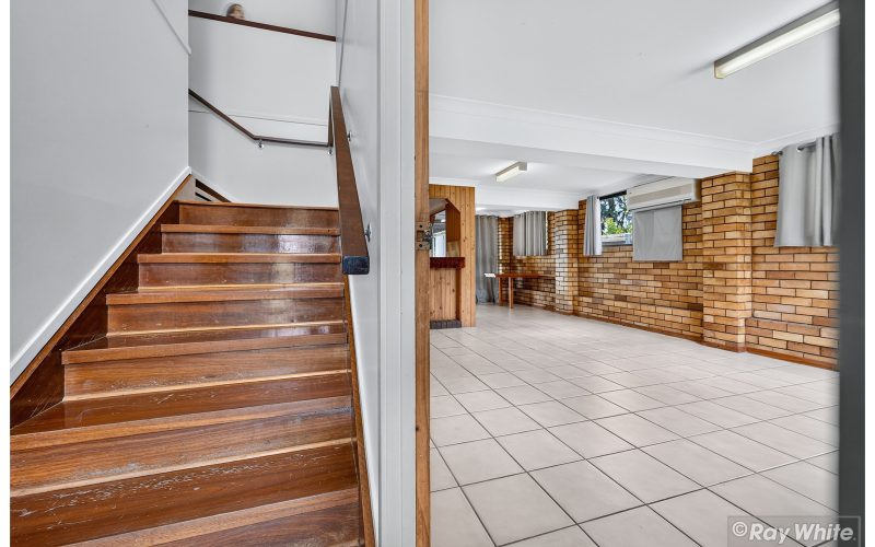 Room for Everyone and Everything in This Frenchville Family Home