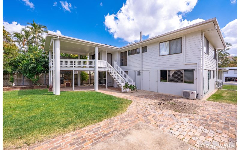 Room for Everyone and Everything in This Frenchville Family Home