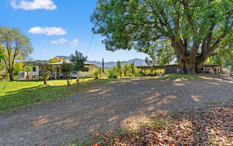 Brenda's House of Hope | A Country Escape With More Than One Place to Call Home