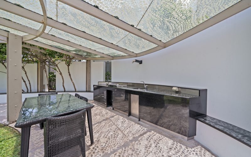 Beachfront Luxury with Uninterrupted Ocean Views on Level 48