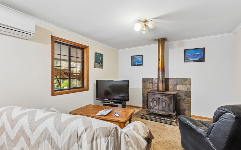 A Prestigious 2.1-Acre Sanctuary: Original Character, Endless Potential