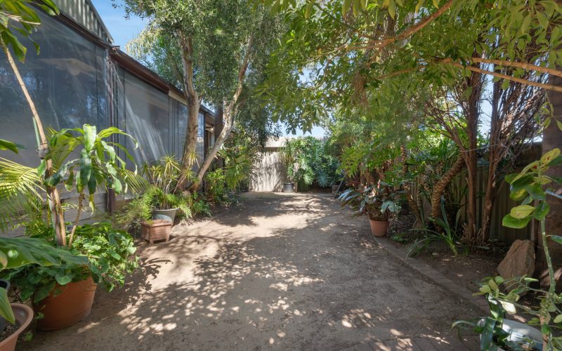 SPACIOUS 4 BEDROOM FAMILY HOME!!