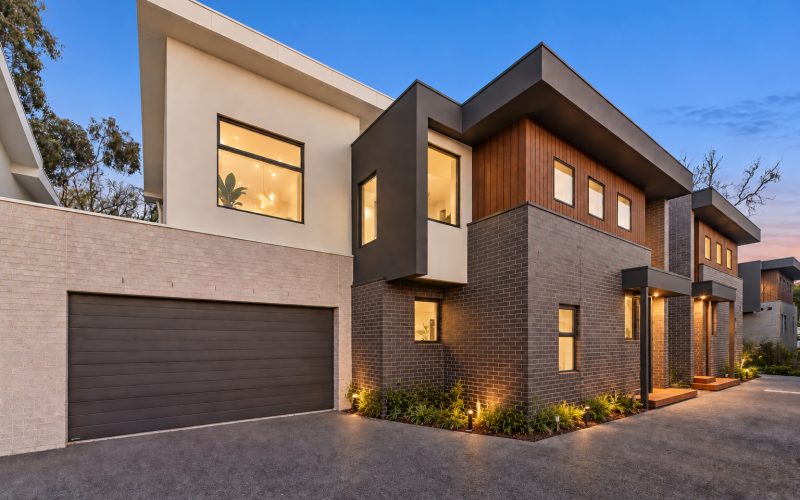 Light-Filled Luxury Steps from Seaford's Best