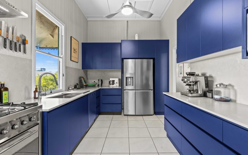 Charming Character Queenslander on a Generous 1,040m2 Allotment